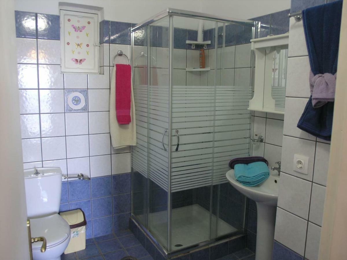Coralli Pentati 1 "Dimitris Apartments" Kültér fotó